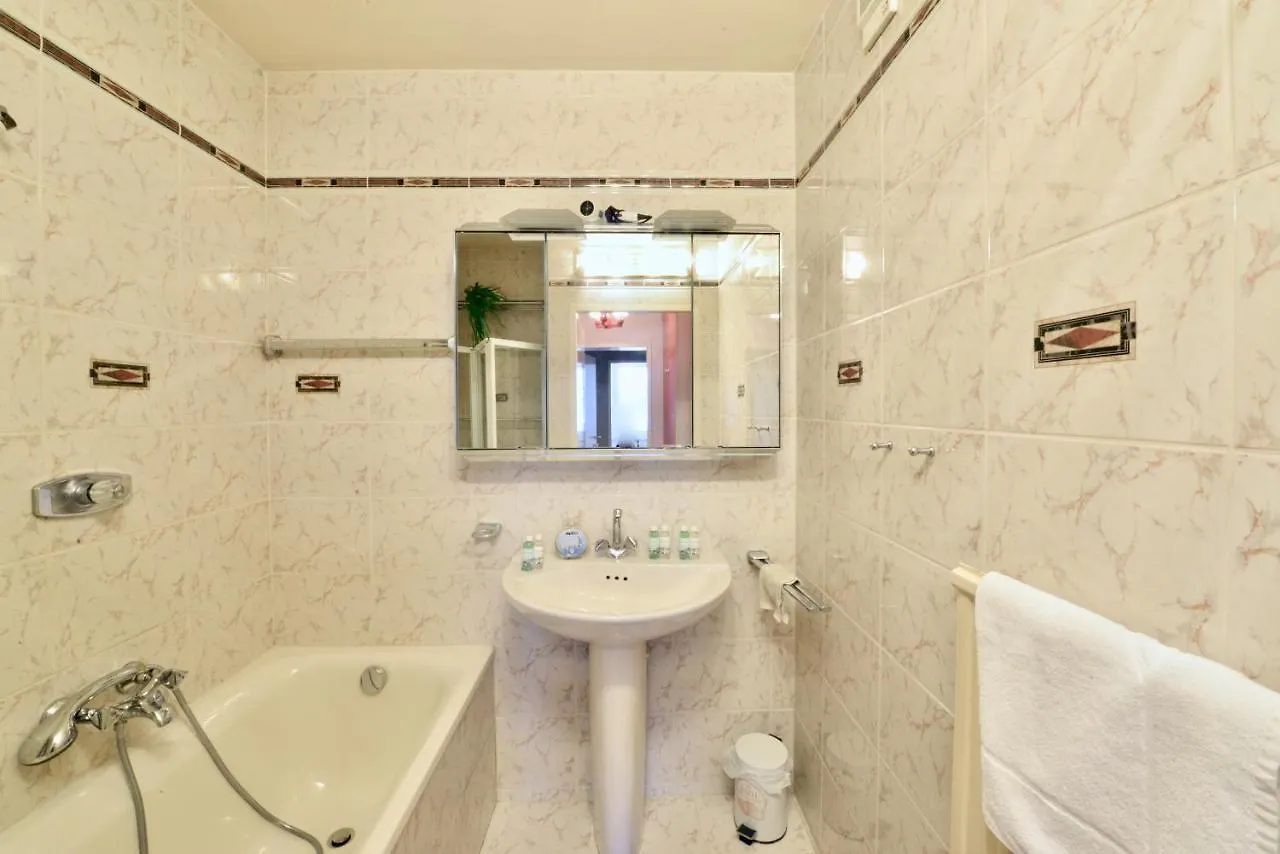 公寓 3-Bedroom-Flat With Parking Space 维也纳